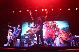 Percaya Diri ala Barasuara Dalam Aksi Pembuka The 1975 Live in Jakarta