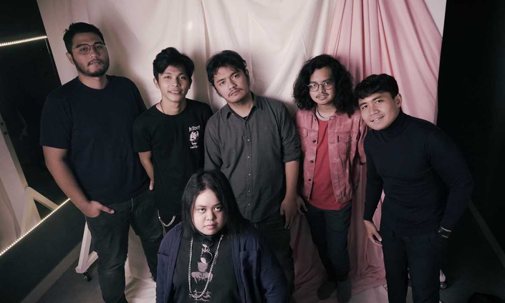 Raden Ajeng and the Angel Wings