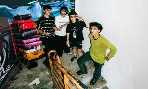 Dongker Luncurkan Kaset Dan Buku Di Empat Negara