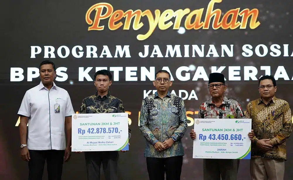 Penyeraan Program Jaminan Sosial Untuk Pekerja Seni dan Budaya