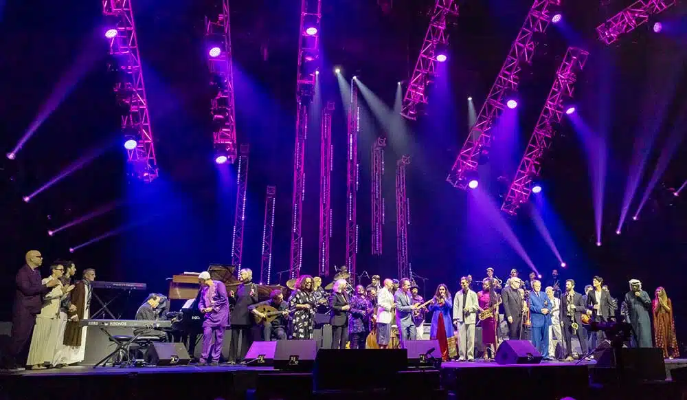 All global concert performing Imagine dari John Lennon
