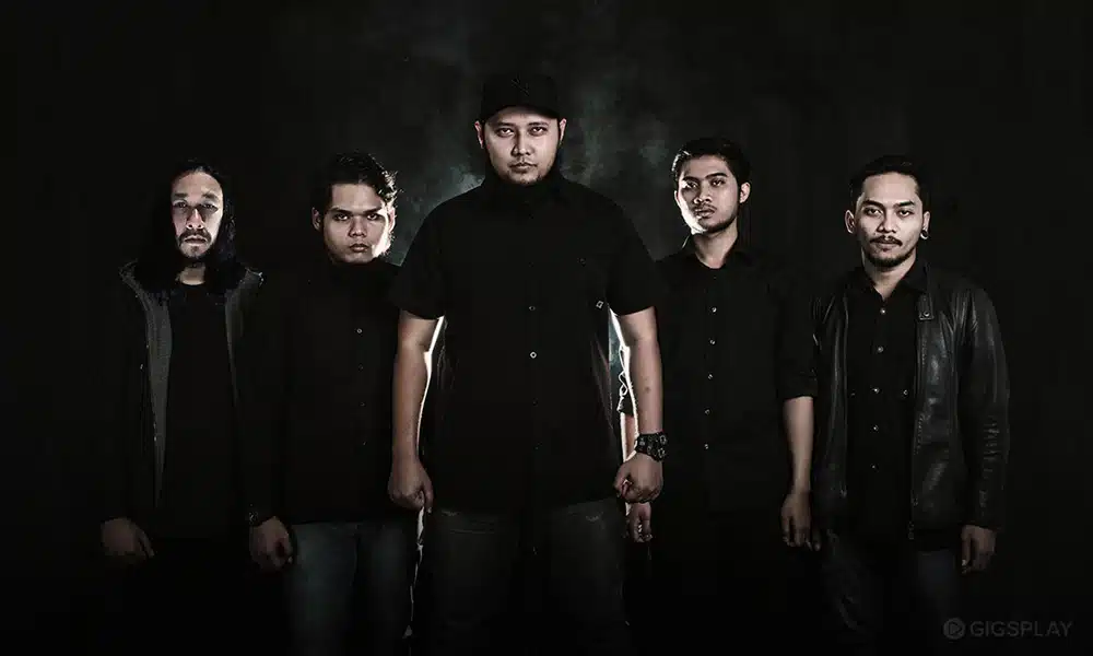 Band Metalcore Revind