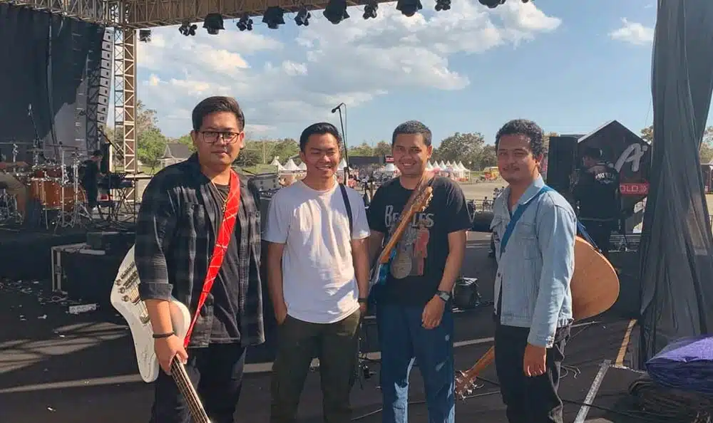 Band Nautica