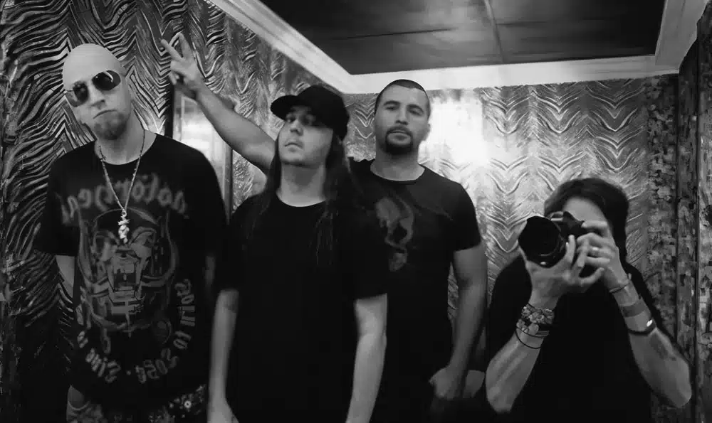 Daron Malakian and Scars On Broadway single Killing Spree