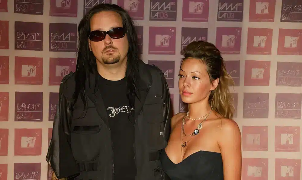Jonathan Davis dan Deven Davis