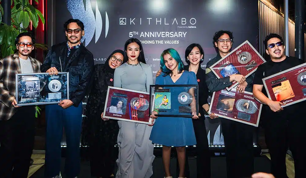 Artis dibawah Kithlabo