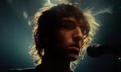 Video musik Taxes dari Geese