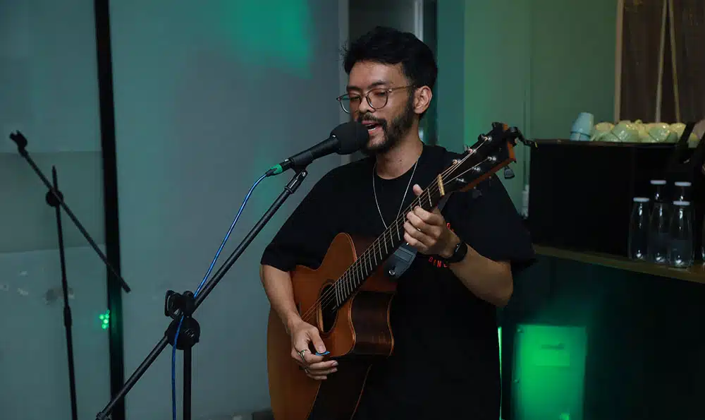 William Sihombing