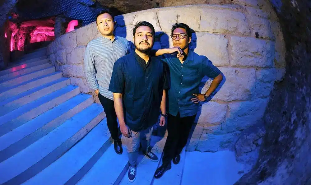 Band pop rock Perunggu