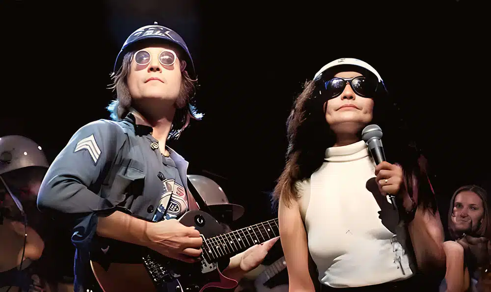 Penampilan John Lennon Dan Yoko Ono Instant Karma!