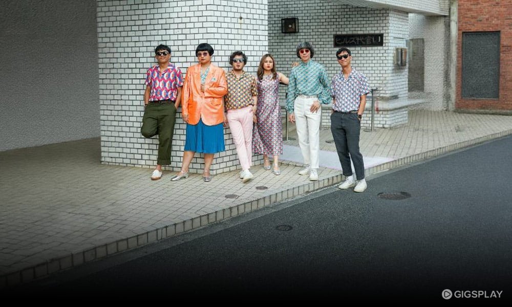 White Shoes & The Couples Company