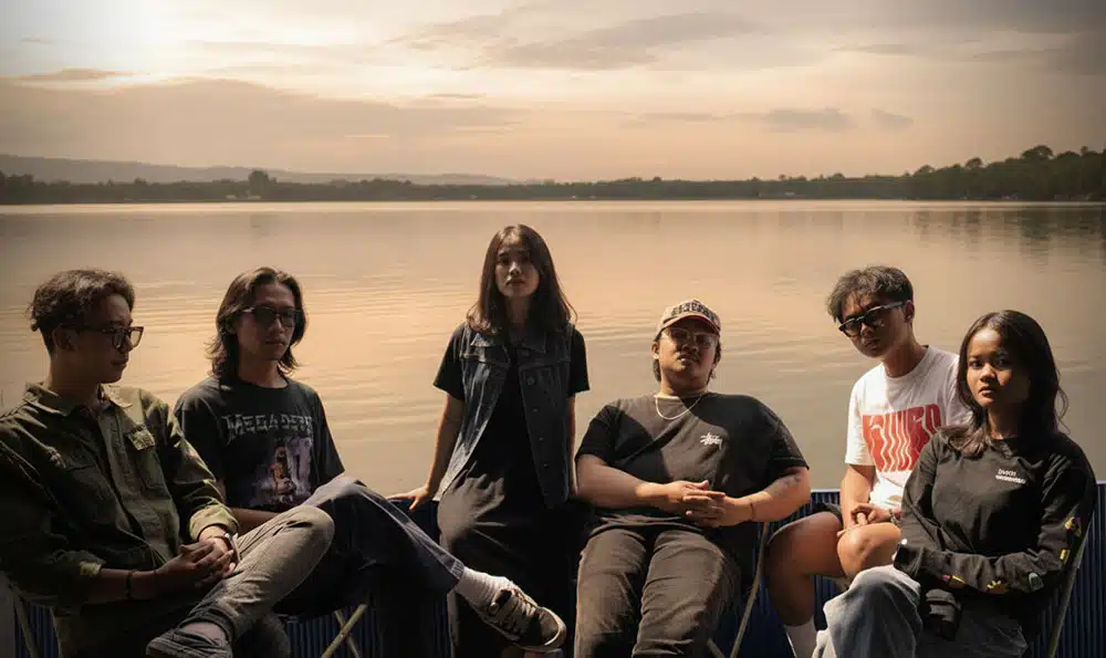 Band Anxieparty album Pencarian Peraduan