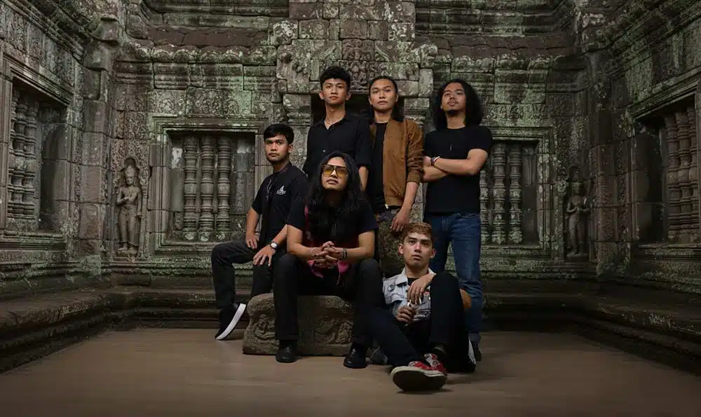 Band Raw Theory