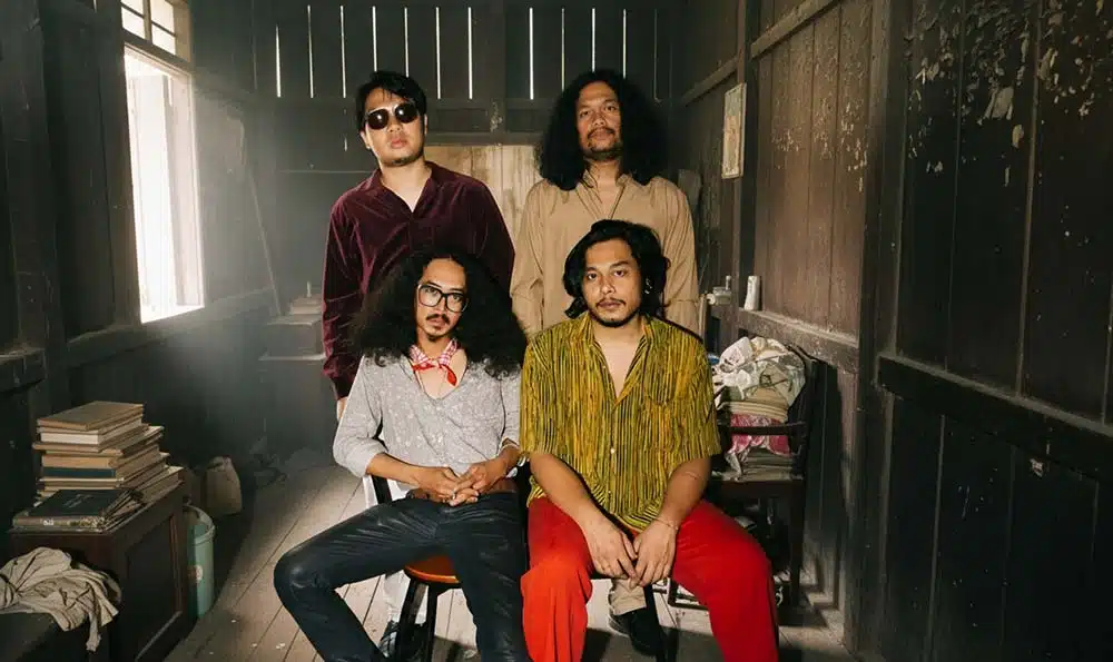 Band Vintage Glasses