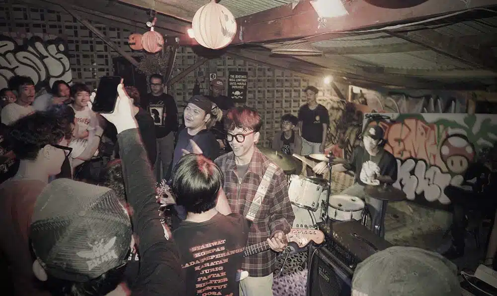 Penampilan Live Band Sekuel