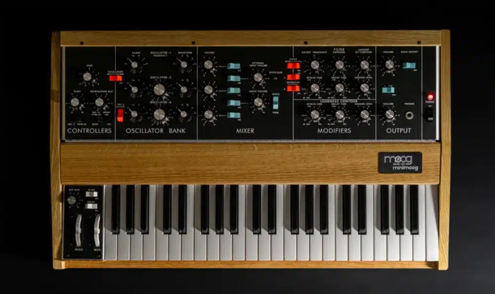 Minimoog Model D synthesizer