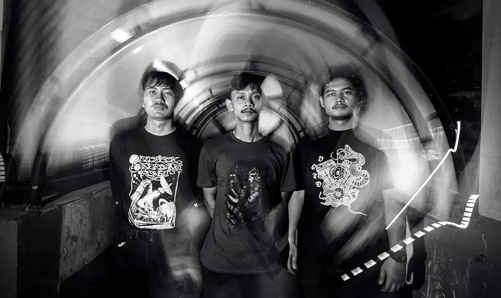 Band DALI EP Astral Tide
