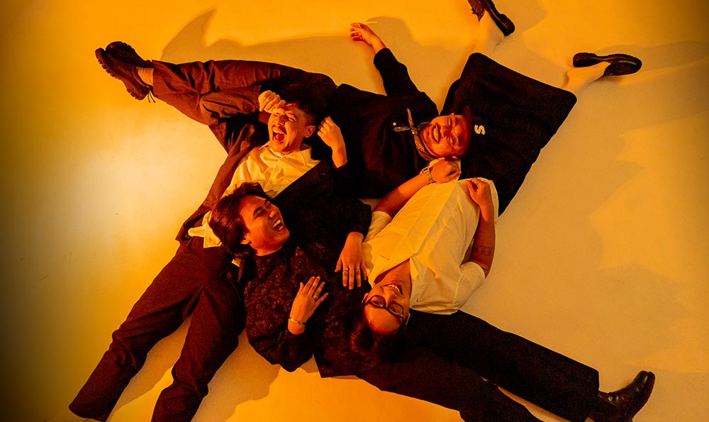 Band indie rock Selasar single Untuk Hidup Panjang