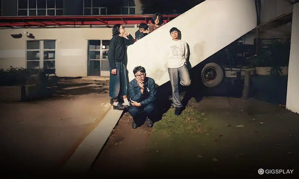 Band rock alternatif HUSH